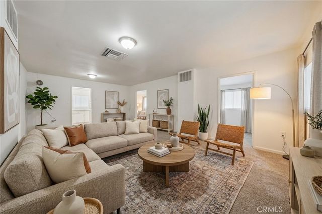 7888 Lankershim Avenue, Highland, CA 92346