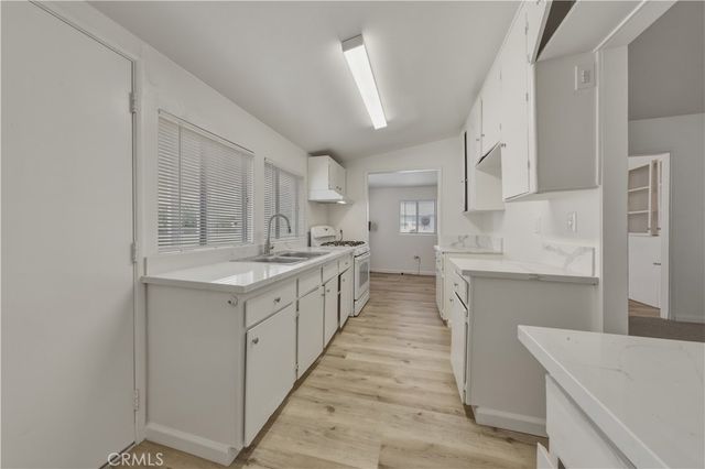 7888 Lankershim Avenue, Highland, CA 92346