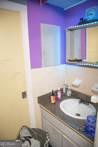 90 North Drive, Hampton, GA 30228