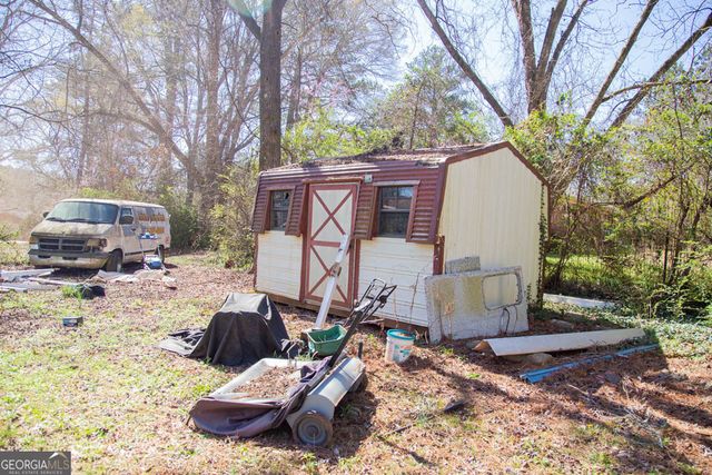 90 North Drive, Hampton, GA 30228