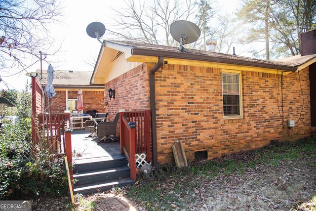 90 North Drive, Hampton, GA 30228