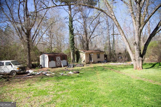 90 North Drive, Hampton, GA 30228