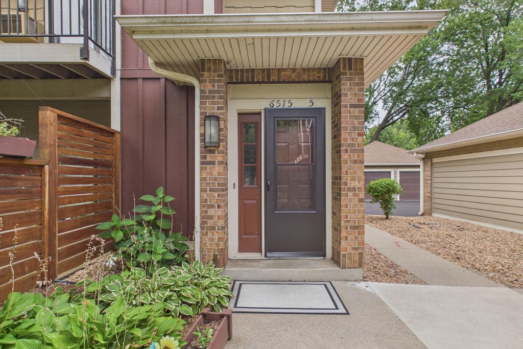 6515 Emerson Avenue S 5, Richfield, MN 55423 — exterior