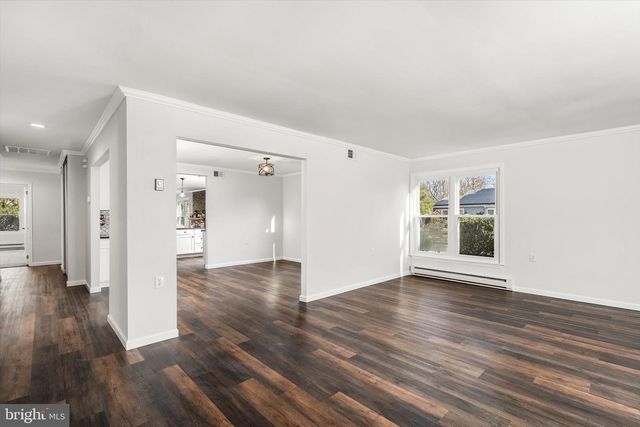 48 DUNSTABLE RD, Southampton, NJ 08088