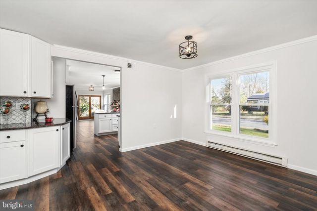 48 DUNSTABLE RD, Southampton, NJ 08088