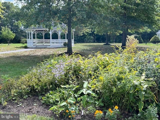 48 DUNSTABLE RD, Southampton, NJ 08088