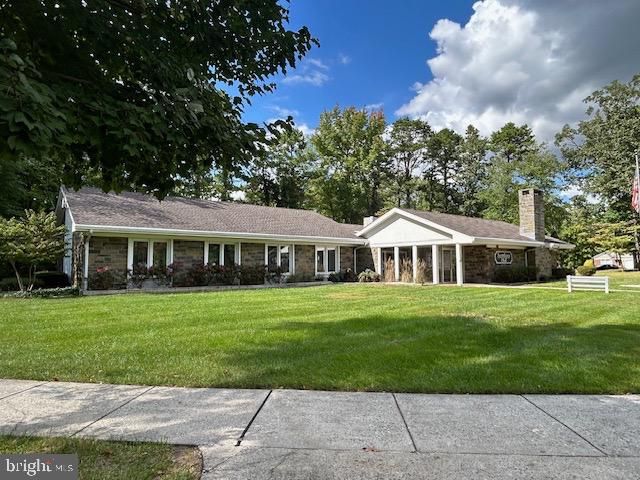 48 DUNSTABLE RD, Southampton, NJ 08088