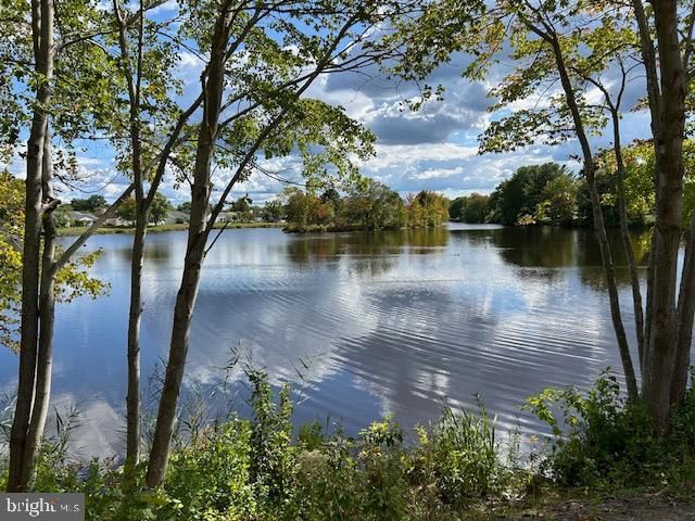 48 DUNSTABLE RD, Southampton, NJ 08088