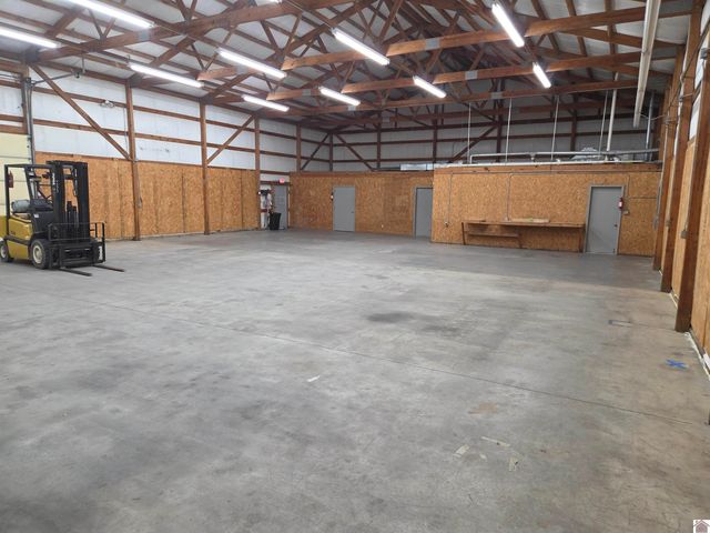 345 Rosewood Drive, Paducah, KY 42001
