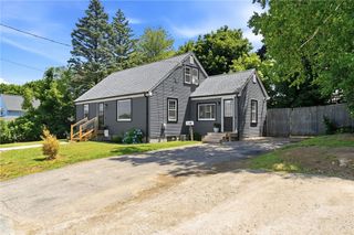 80 Barrett Avenue, North Providence, RI 02904