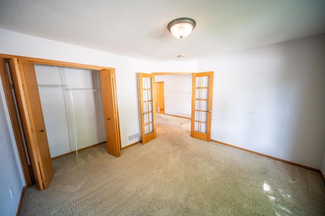 6153 South Pointe Drive SW, Rochester, MN 55902