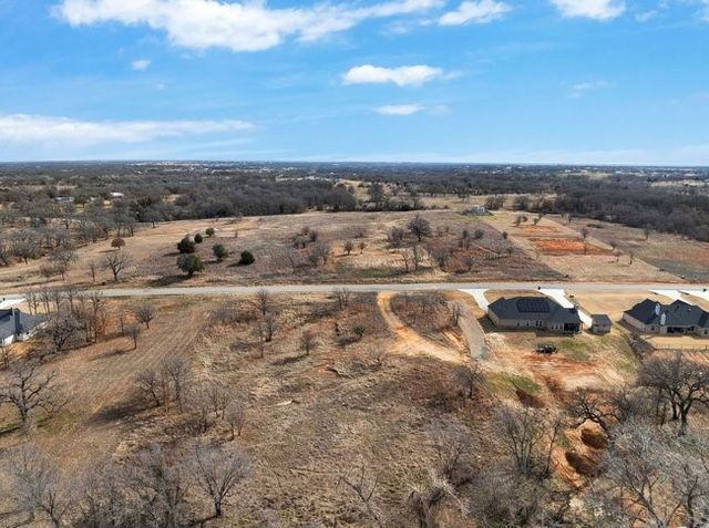 1097 Gonzollas Road, Springtown, TX 76082
