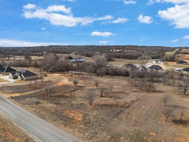 1097 Gonzollas Road, Springtown, TX 76082