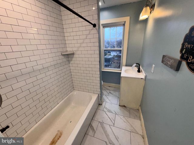 215 SEMINOLE AVE, Norwood, PA 19074