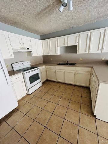 2404 N 31st Lane, Mcallen, TX 78501
