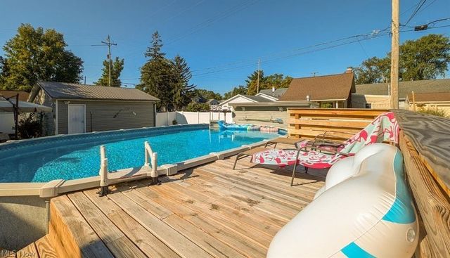 41 Poplar Street, Huron, OH 44839