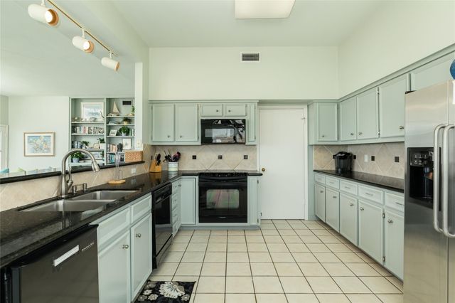 4223 Ghost Crab Lane, Galveston, TX 77554