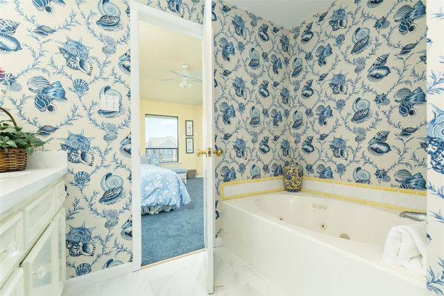 4223 Ghost Crab Lane, Galveston, TX 77554