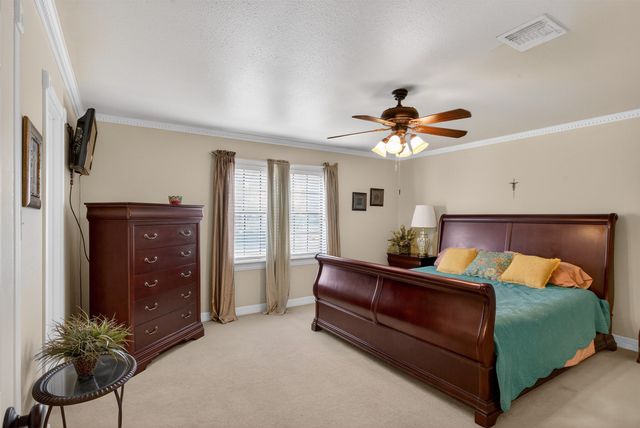 110 Southwood Drive, Bossier City, LA 71111