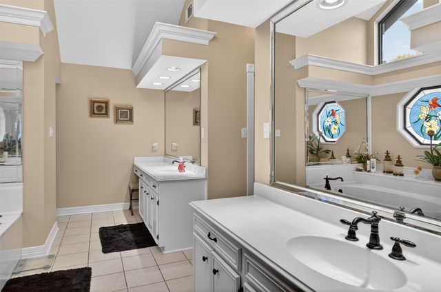 110 Southwood Drive, Bossier City, LA 71111