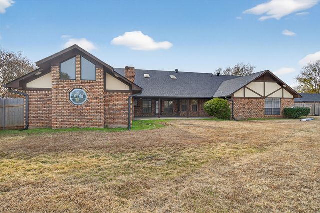 110 Southwood Drive, Bossier City, LA 71111