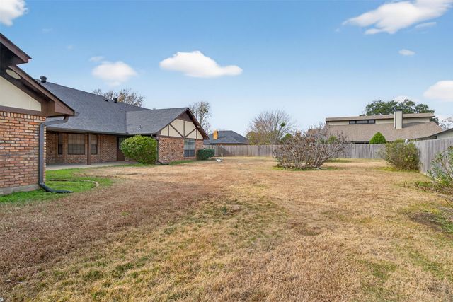 110 Southwood Drive, Bossier City, LA 71111