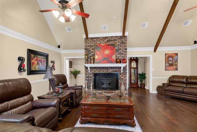 110 Southwood Drive, Bossier City, LA 71111