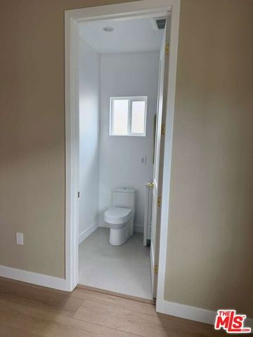 20748 Stagg Street, Winnetka (los Angeles), CA 91306