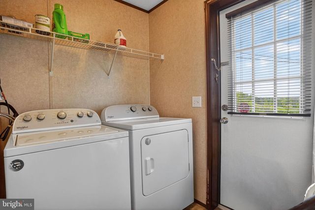39 COUNTRY CLUB RD W, Northampton, PA 18067