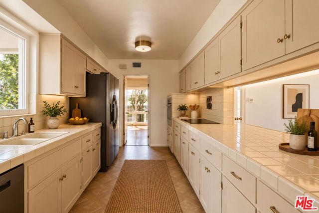 17508 Vintage Street, Los Angeles, CA 91325