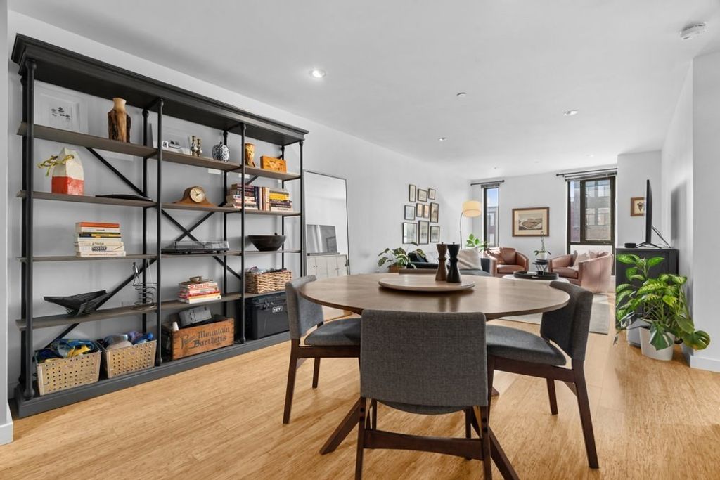 691 Massachusetts Avenue 308, Boston, MA 02118