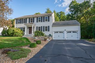 38 Robin Drive, Hudson, NH 03051