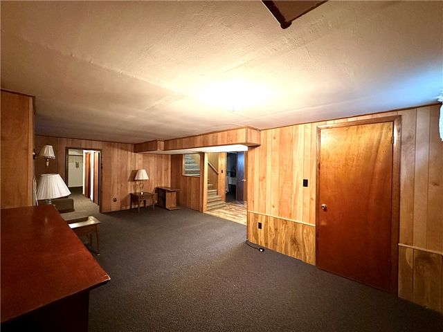 3025 Spring Garden Ave, Neshannock Twp, PA 16105