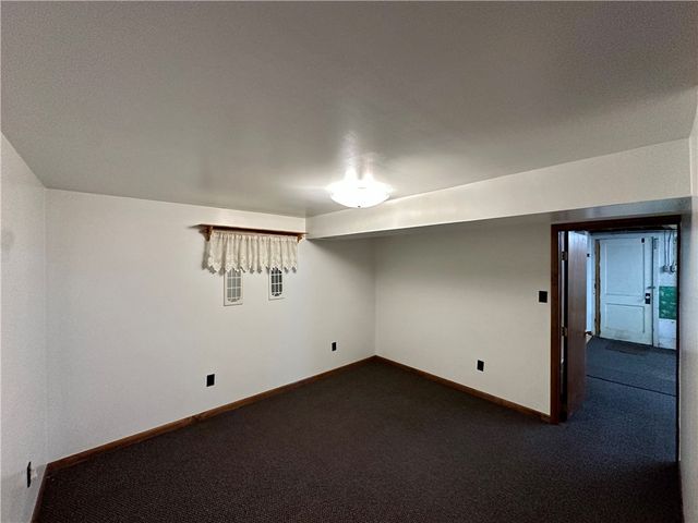 3025 Spring Garden Ave, Neshannock Twp, PA 16105