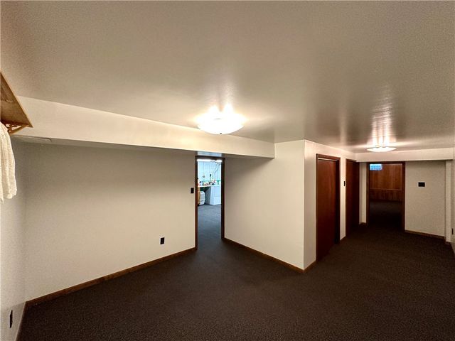 3025 Spring Garden Ave, Neshannock Twp, PA 16105