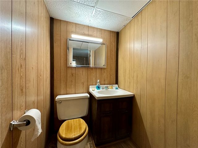 3025 Spring Garden Ave, Neshannock Twp, PA 16105