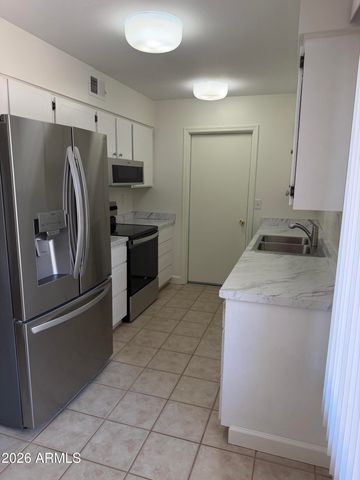10833 W SANTA FE Drive, Sun City, AZ 85351
