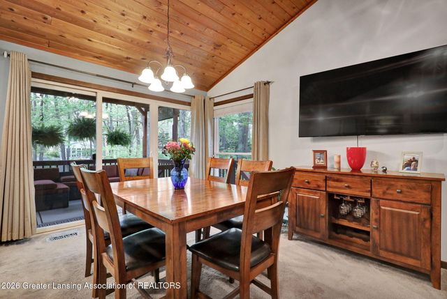 111 Feldspar Drive, Williamston, MI 48895
