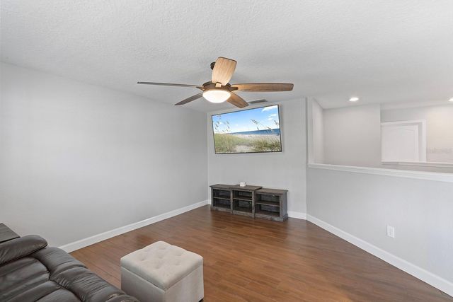 4916 PARKVIEW DRIVE, St Cloud, FL 34771