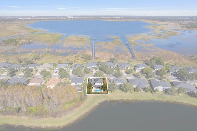 4916 PARKVIEW DRIVE, St Cloud, FL 34771