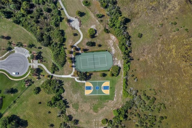 4916 PARKVIEW DRIVE, St Cloud, FL 34771