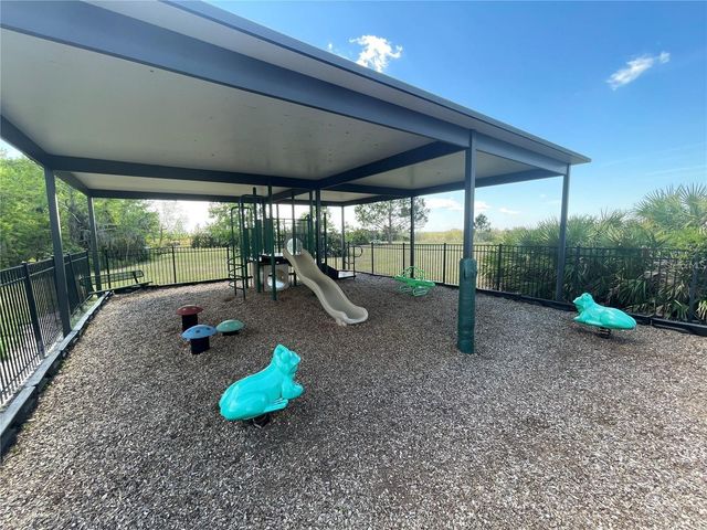 4916 PARKVIEW DRIVE, St Cloud, FL 34771