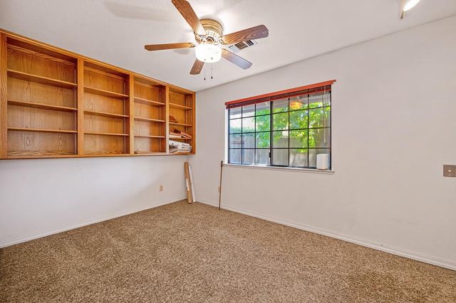 4124 Mindt Ct, Carmichael, CA 95608