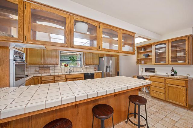 4124 Mindt Ct, Carmichael, CA 95608