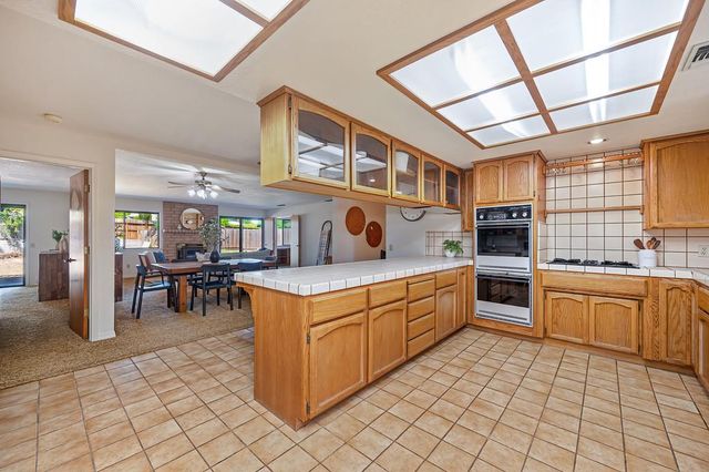 4124 Mindt Ct, Carmichael, CA 95608