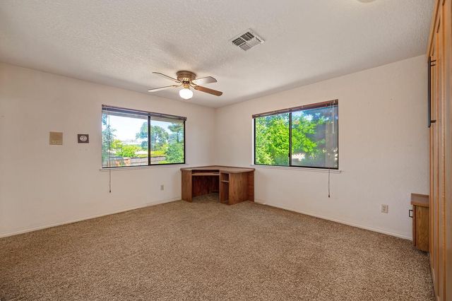 4124 Mindt Ct, Carmichael, CA 95608