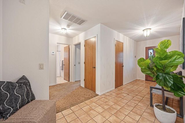 4124 Mindt Ct, Carmichael, CA 95608