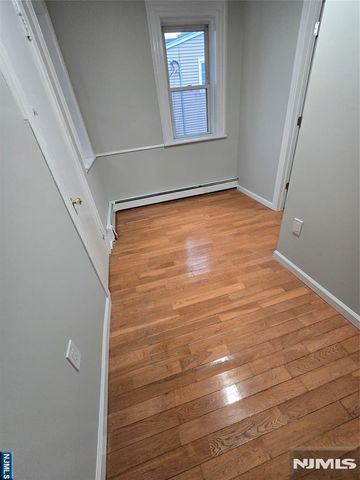 81 Main Street, Ramsey, NJ 07446