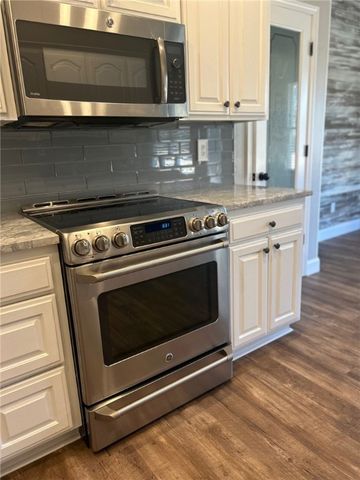 3908 Cherry Road, Bentonville, AR 72713