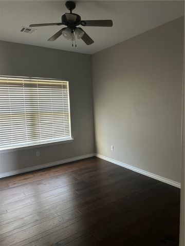 3908 Cherry Road, Bentonville, AR 72713